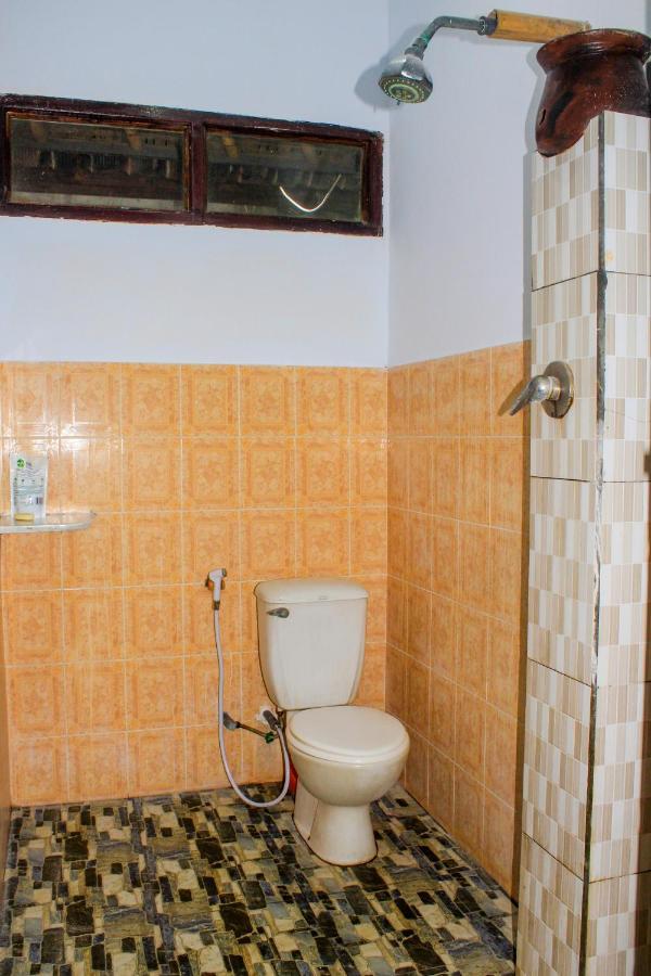 Coconut Beach Bungalows & Warung Amed Zewnętrze zdjęcie