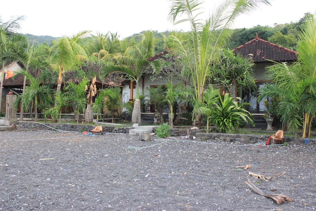 Coconut Beach Bungalows & Warung Amed Zewnętrze zdjęcie